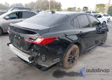 2025 Toyota Camry Le/Se/Xle/Xse from USA, damaged, VIN 4T1DAACK5SU063880